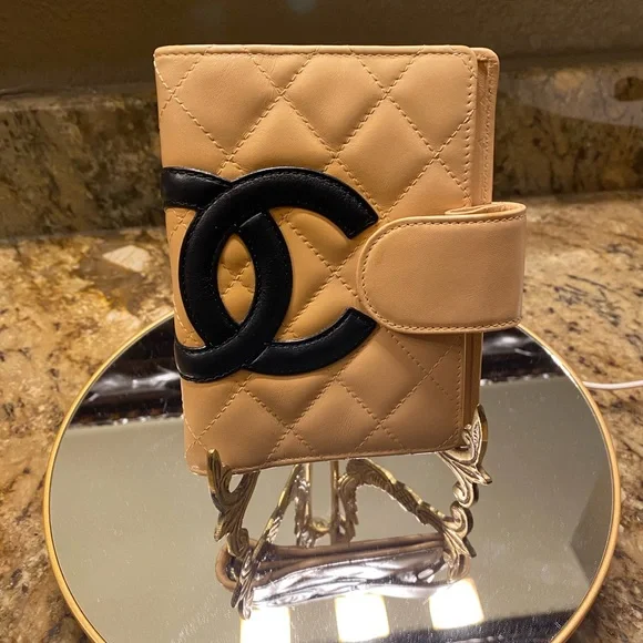 Chanel FLASH FINAL SALE - Cream Cambon Agenda PM /Wallet PRICE is FIRM - Picture 1 of 12